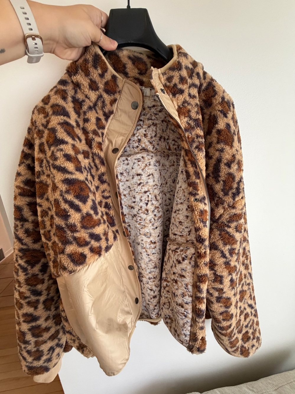 Leopard Print Jacket - Picture 2 of 3